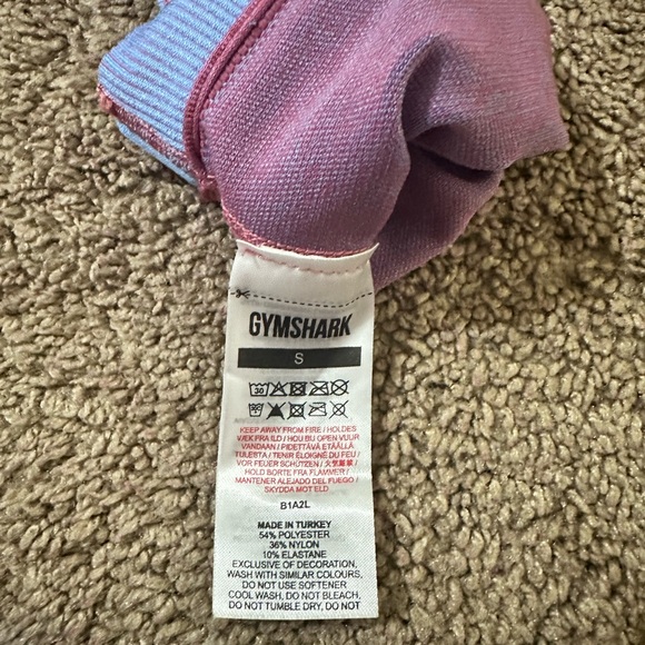 Gymshark Adapt Ombre Seamless Set - Picture 15 of 15